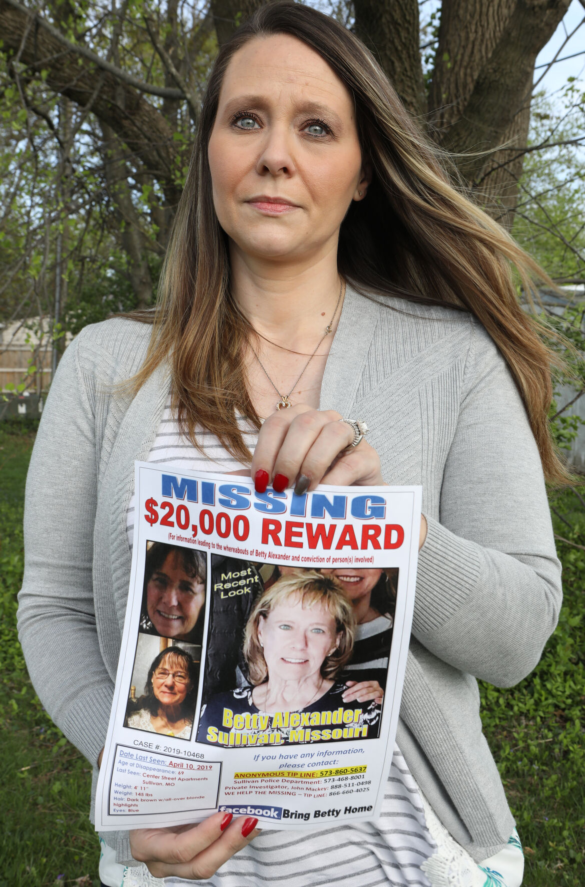 Tonya Miller seeks information about her missing mother